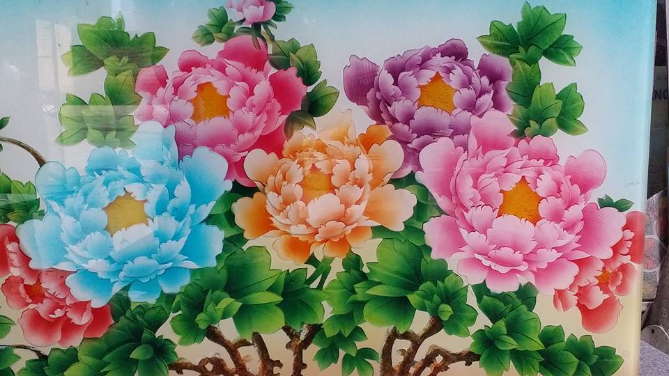 Kính hoa văn 